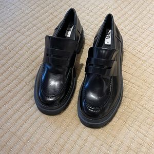 ZARA treaded sole loafers